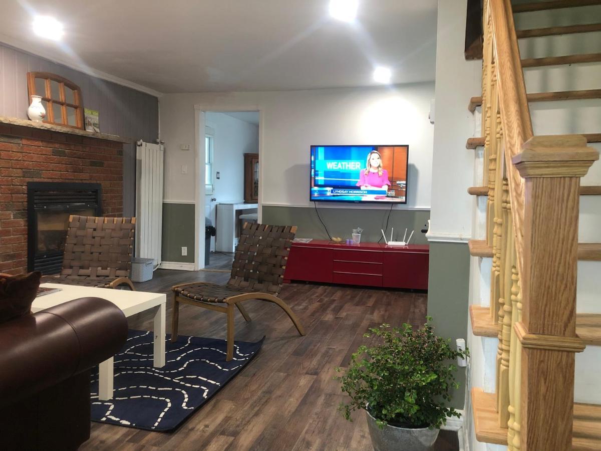 Entire Detached 3-Bedrooms Cute Home In Cornwall Area 외부 사진
